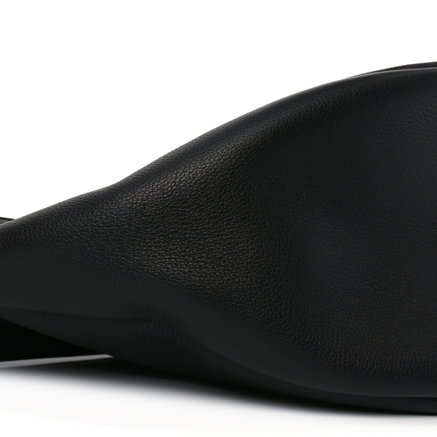 The Row Grained Calfskin Large Slouchy Banana Bag Black 17 of 19