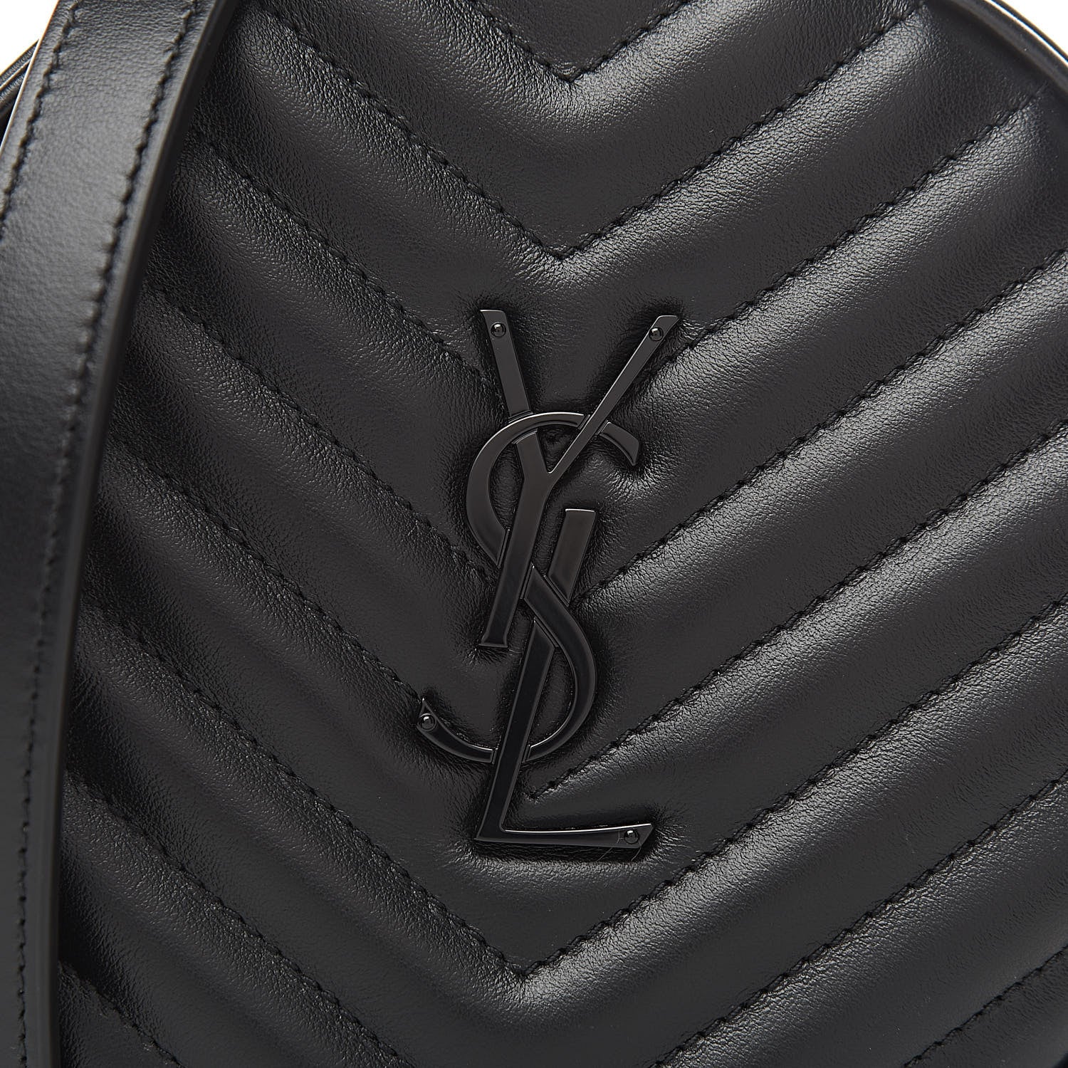 Saint Laurent Calfskin Matelasse Chevron Round Vinyle Camera Bag Black 9 of 9