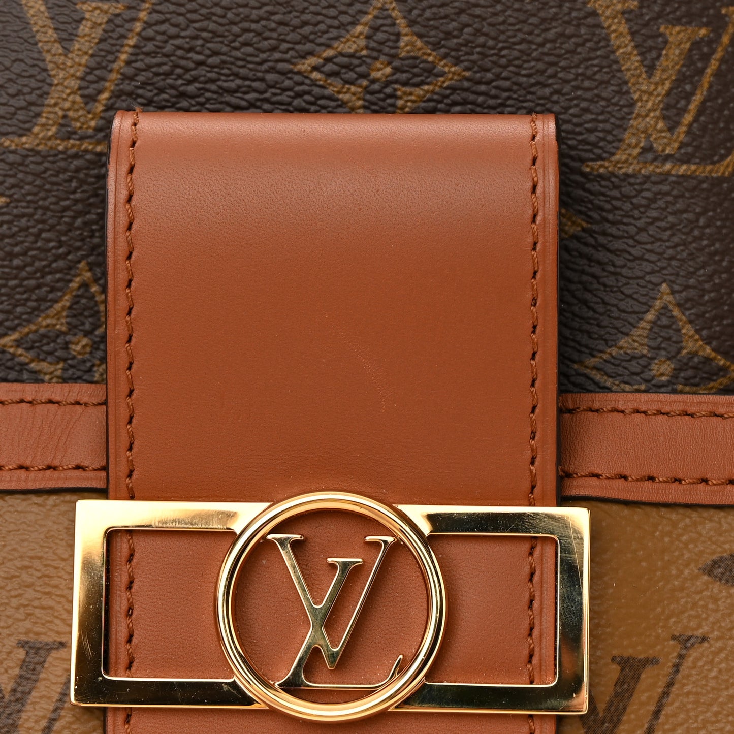Reverse Monogram Dauphine Hobo MM