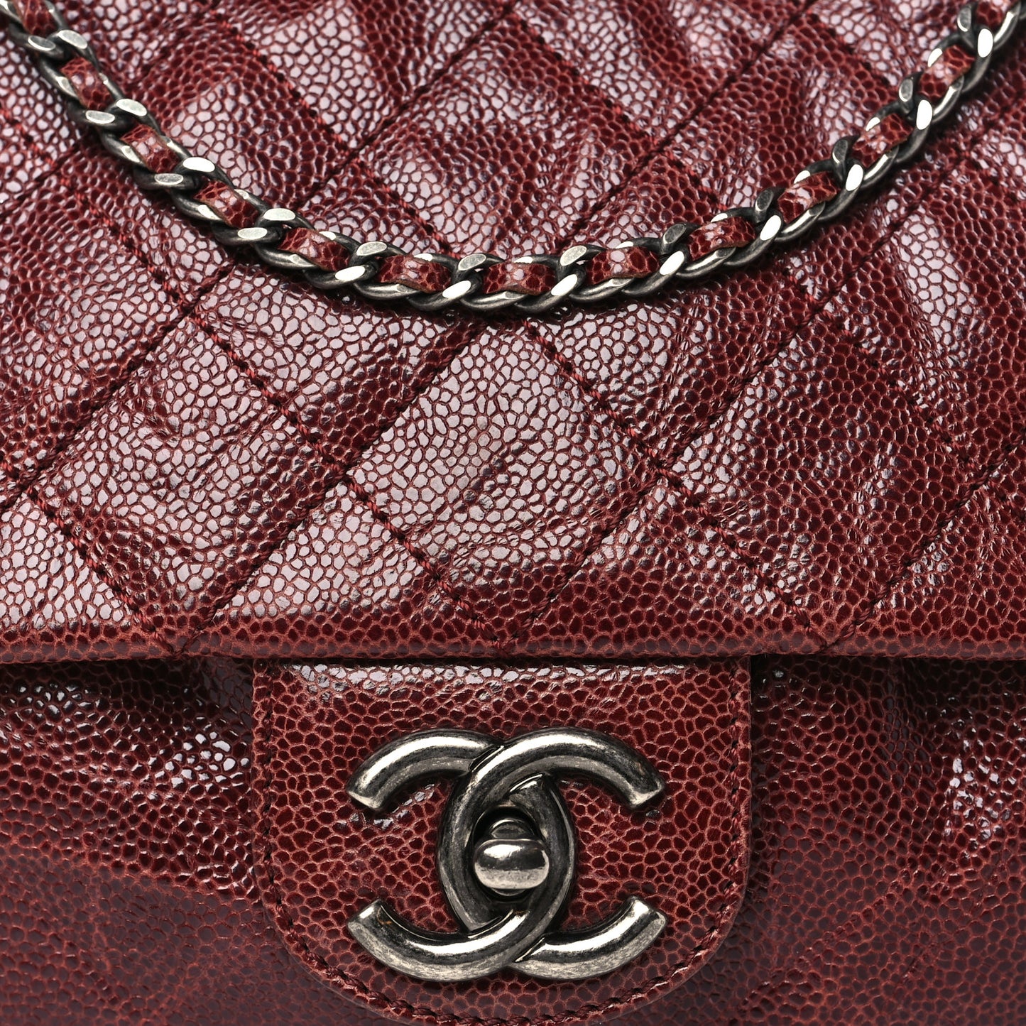 Caviar Quilted Medium Elastic Flap Bordeaux