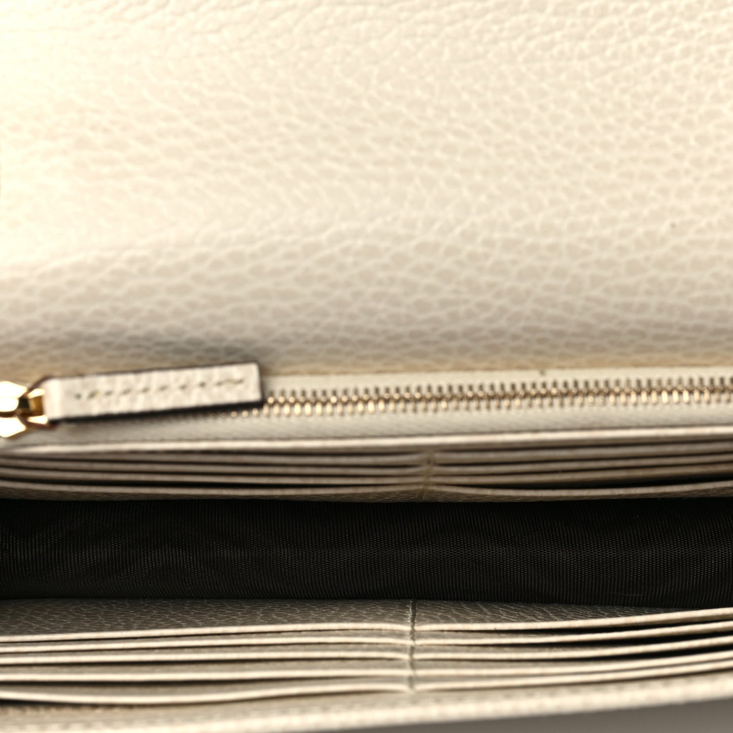Dollar Calfskin Interlocking G Chain Wallet Ivoire
