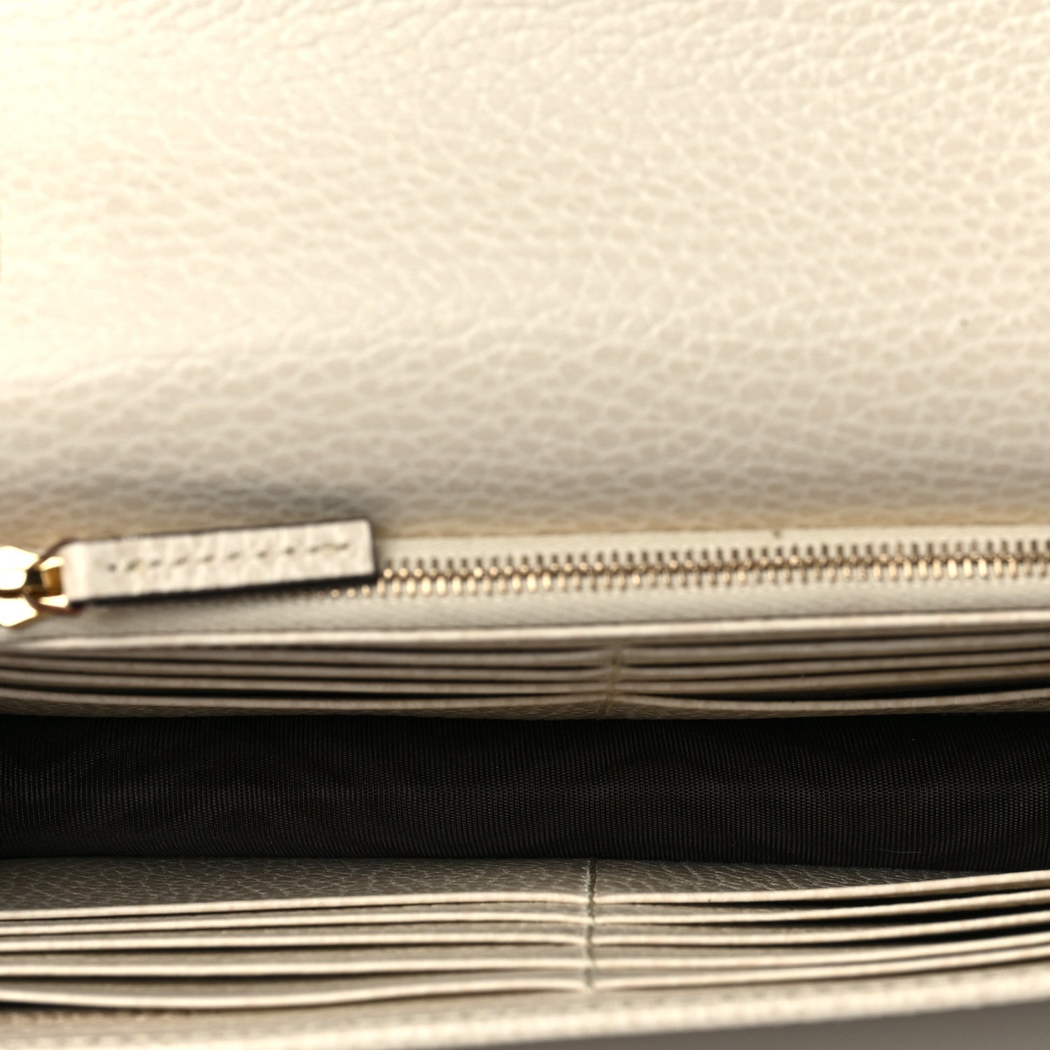 Gucci Dollar Calfskin Interlocking G Chain Wallet Ivoire 5 of 7