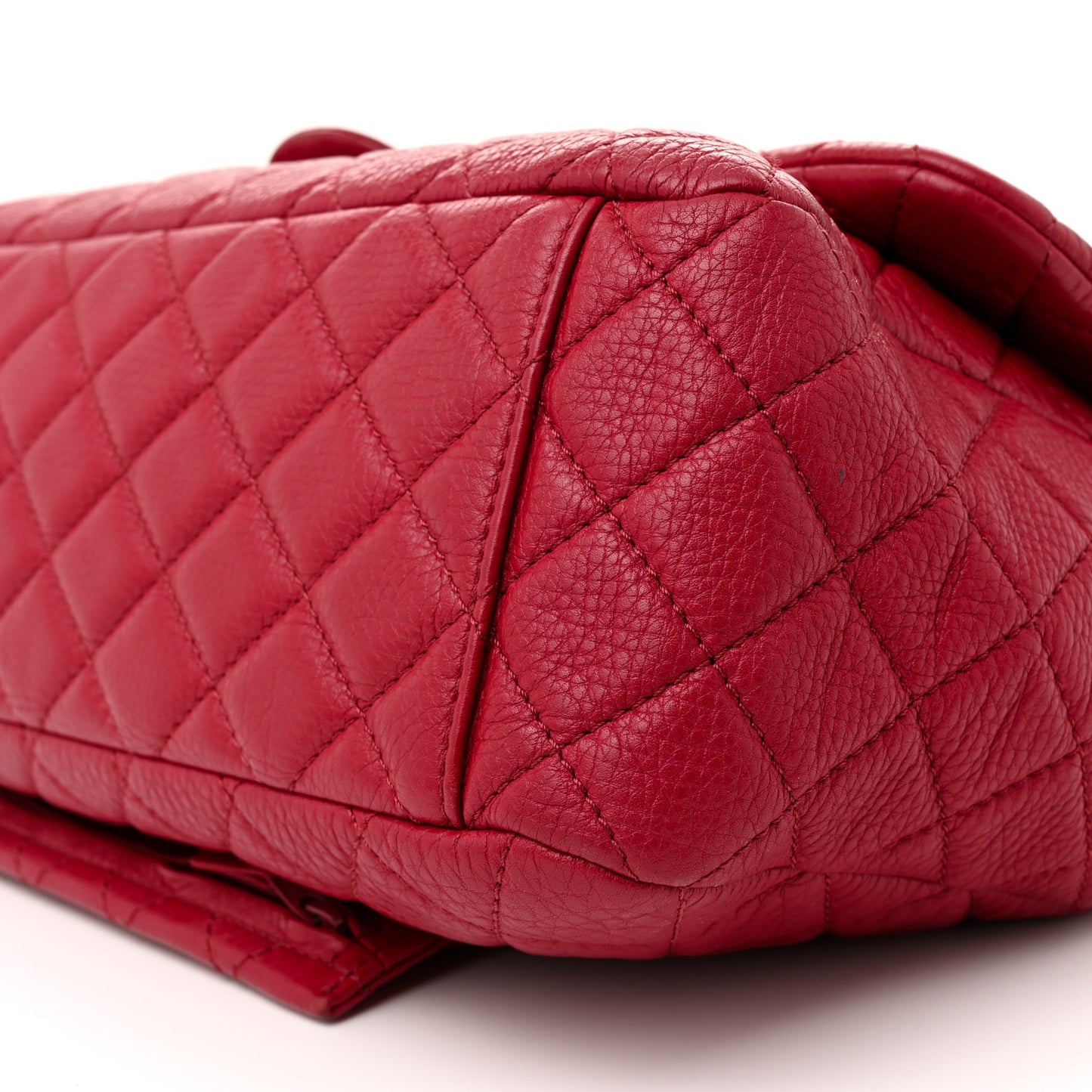 Metallized Calfskin Quilted Small XXL Travel Flap Bag Red