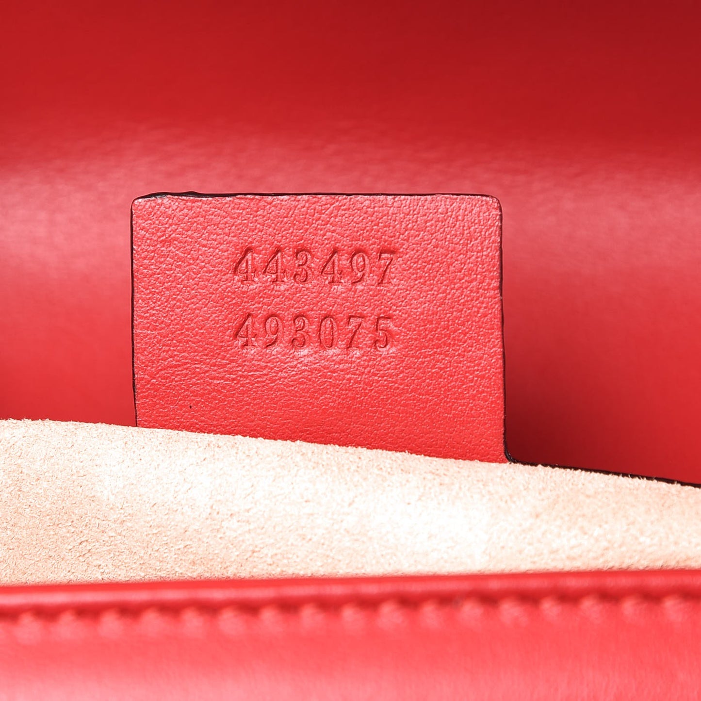 Calfskin Matelasse Small GG Marmont Shoulder Bag Hibiscus Red