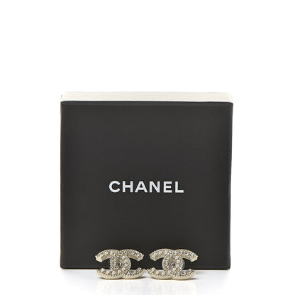 Chanel Pearl Crystal April In Paris CC Earrings Light Gold 5 of 5