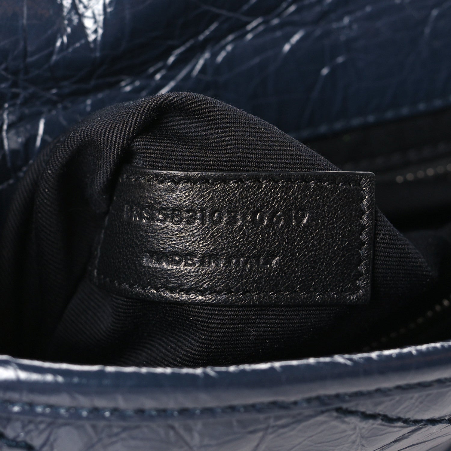 Saint Laurent Crinkled Calfskin Matelasse Monogram Niki Chain Wallet Deep Marine 7 of 9