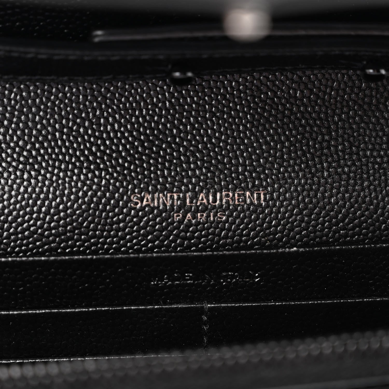 Saint Laurent Grain De Poudre Matelasse Chevron Monogram Monochrome Chain Wallet Black 6 of 12