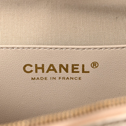 Chanel Metallic Lambskin Quilted CC In Love Heart Bag Gold 6 of 10