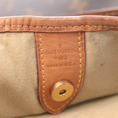 Louis Vuitton Monogram Galliera GM 6 of 13
