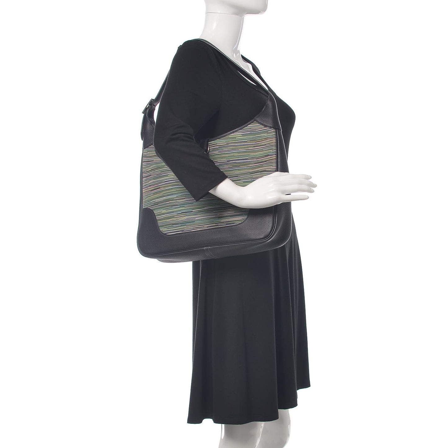 Togo Vibrato Trim II 35 Shoulder Bag Bleu Marine
