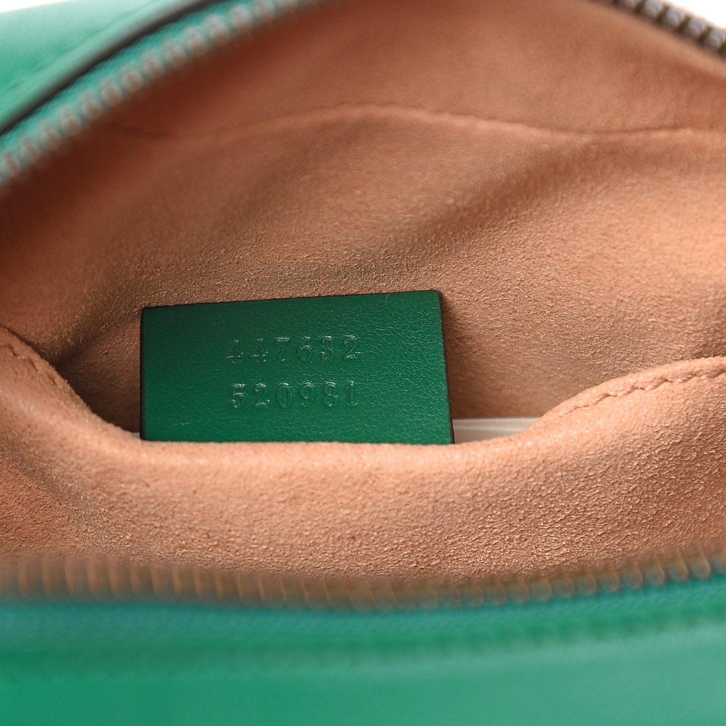 Calfskin Matelasse Small GG Marmont Chain Shoulder Bag Emerald Green