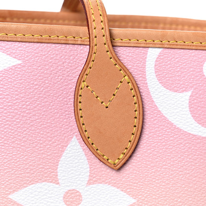 Louis Vuitton Monogram Giant By The Pool Neverfull MM Light Pink 16 of 23