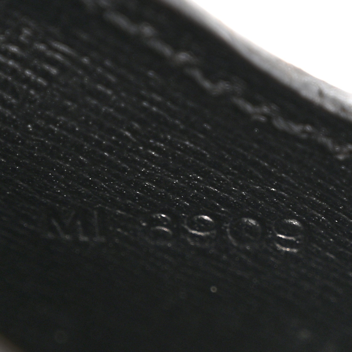 Louis Vuitton Epi Cartouchiere 22 Black 7 of 14