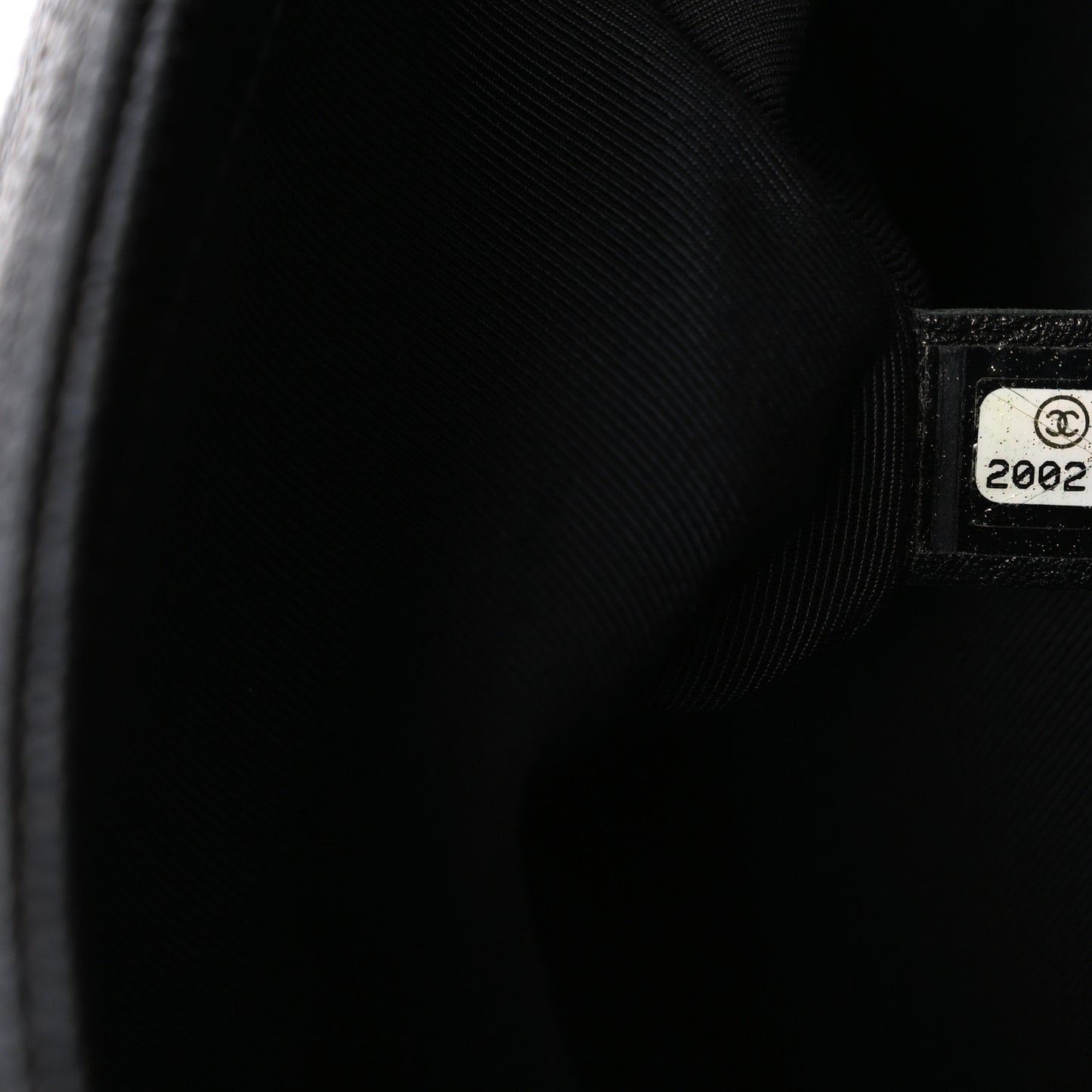 Caviar Quilted Medium Boy Flap Black