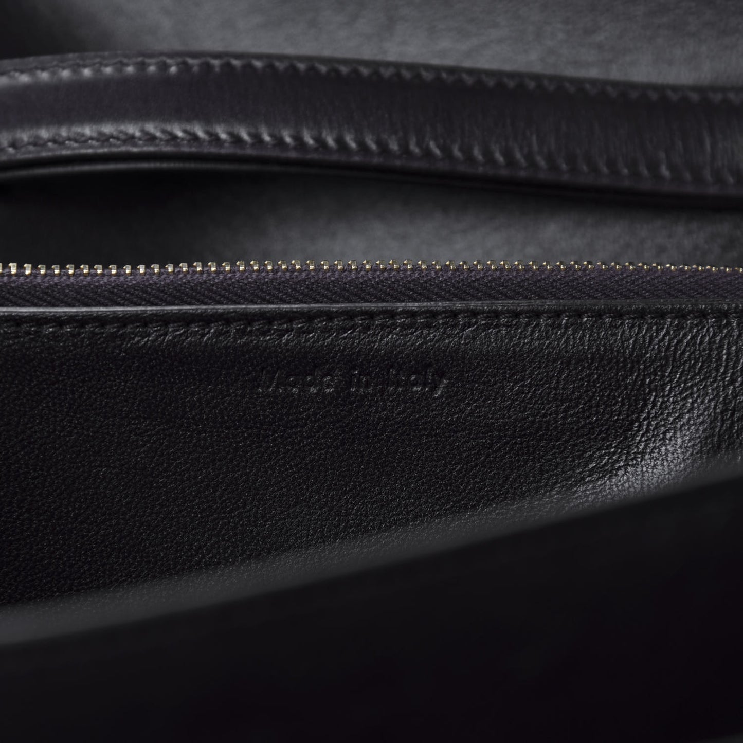 Box Calfskin Medium Classic Box Flap Bag Espresso