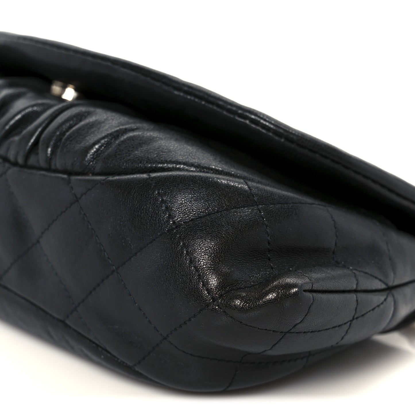 Lambskin Half Moon Wallet On Chain WOC Black