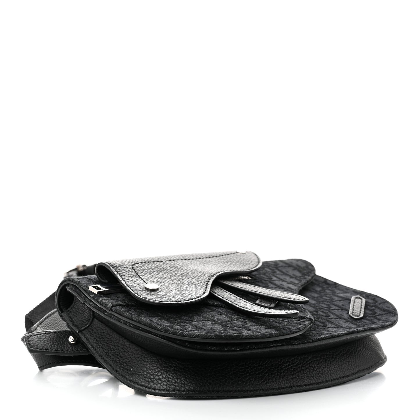 Oblique Saddle Messenger Pouch Black