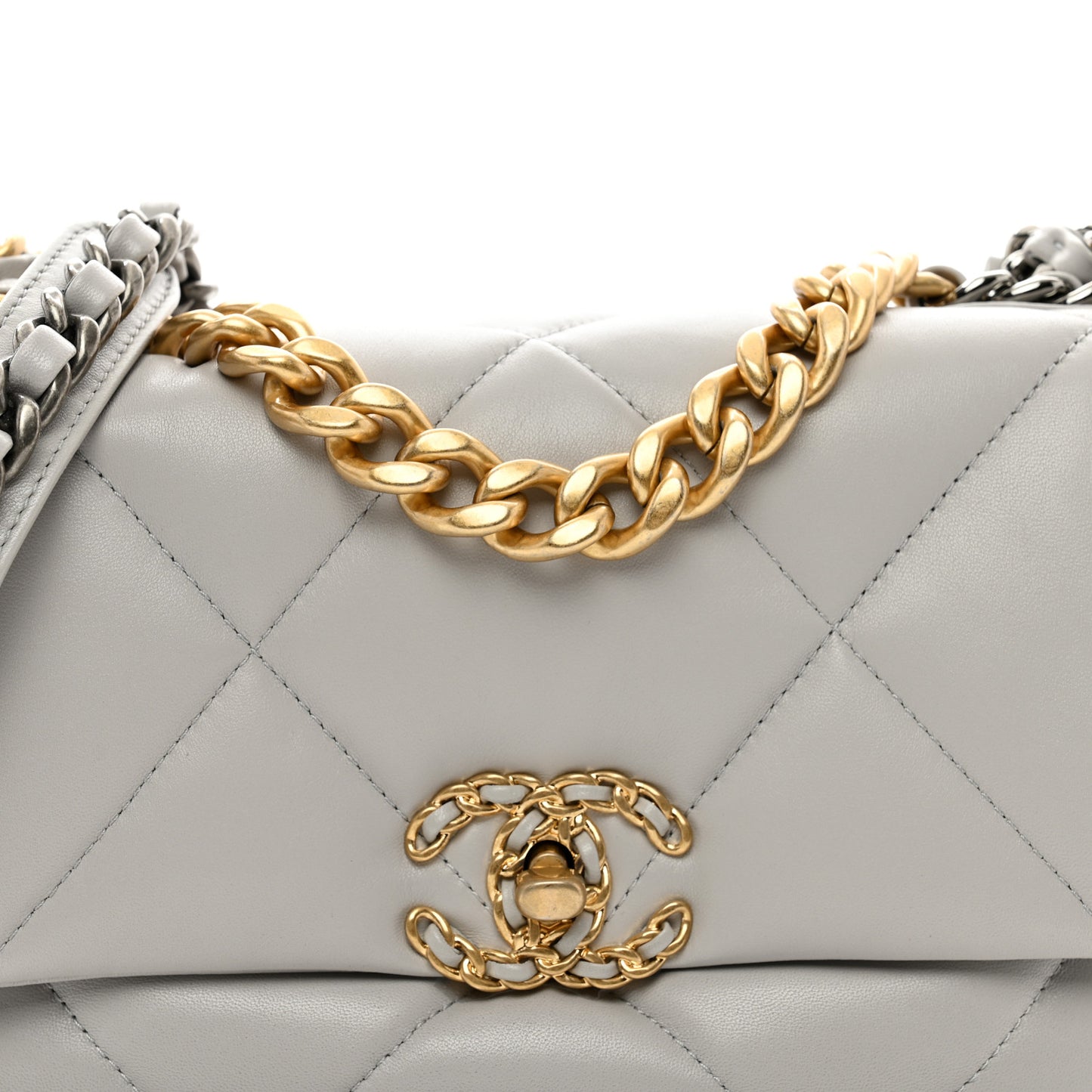 Goatskin Quilted Medium Chanel 19 Flap Grey