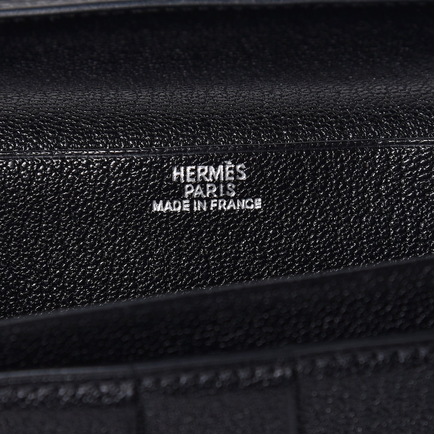 Chevre Mysore Bearn Gusset Wallet Black