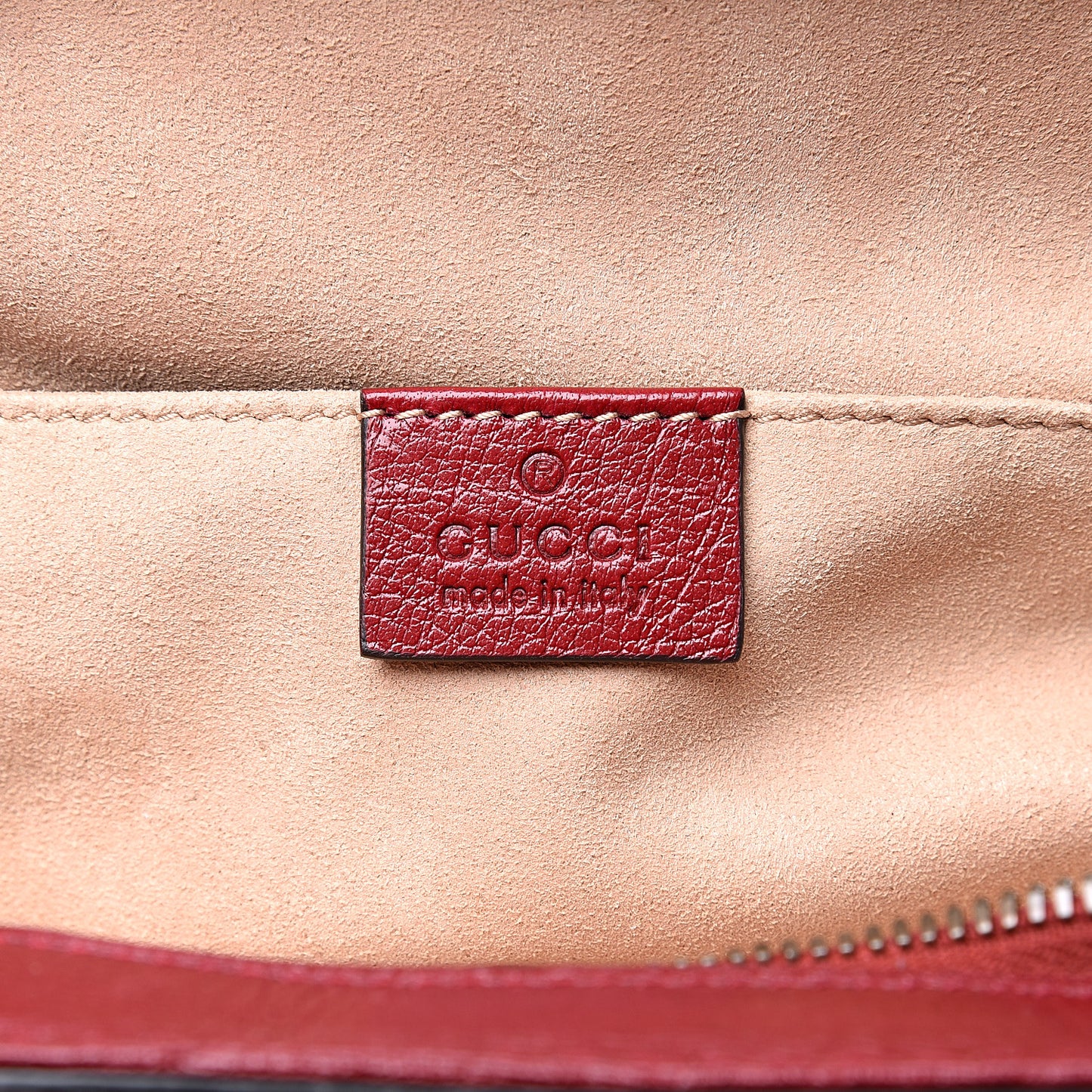 Piuma Lux Calfskin Small Re(Belle) Crossbody Bag Romantic Cerise