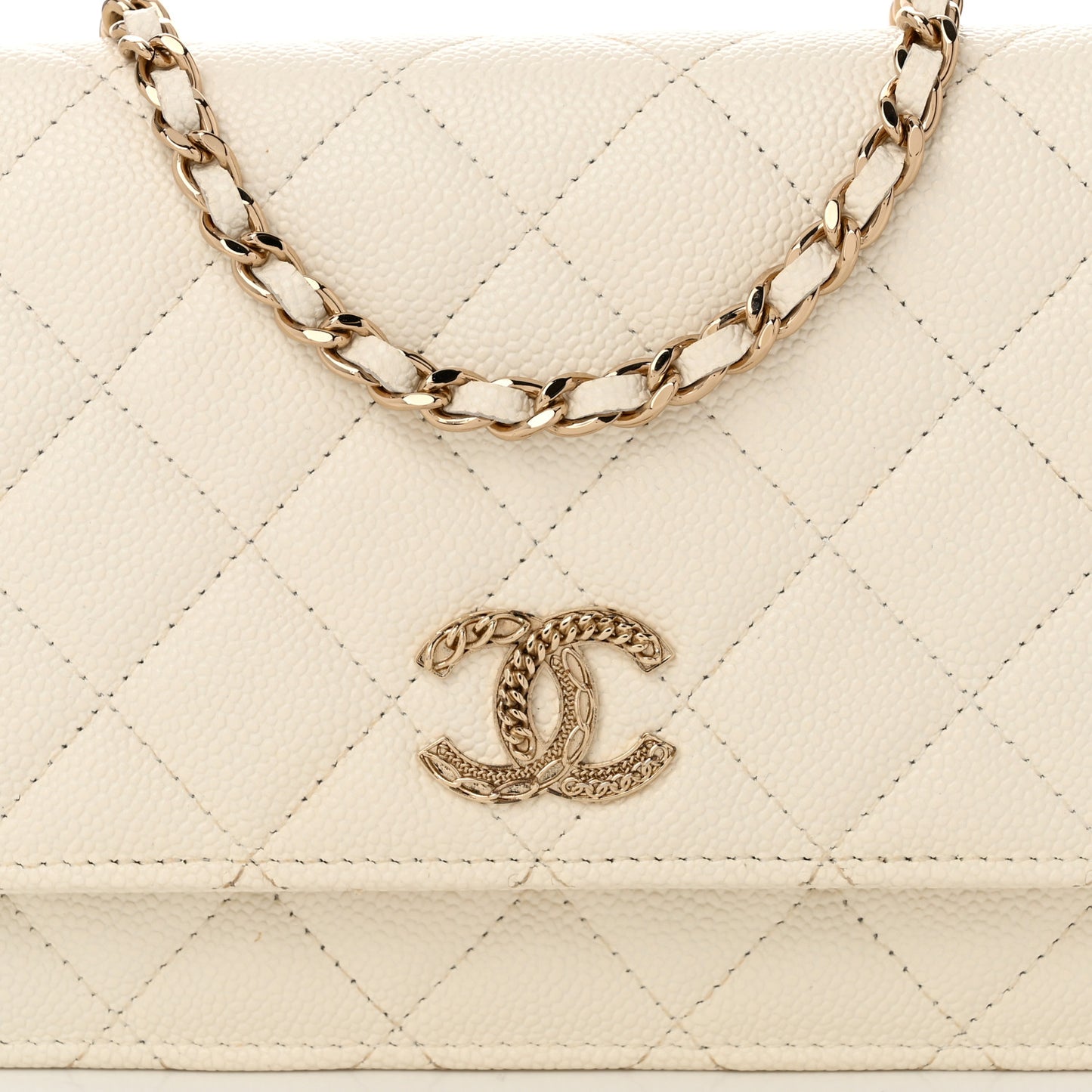 Caviar Quilted Multi Chain Wallet On Chain WOC White