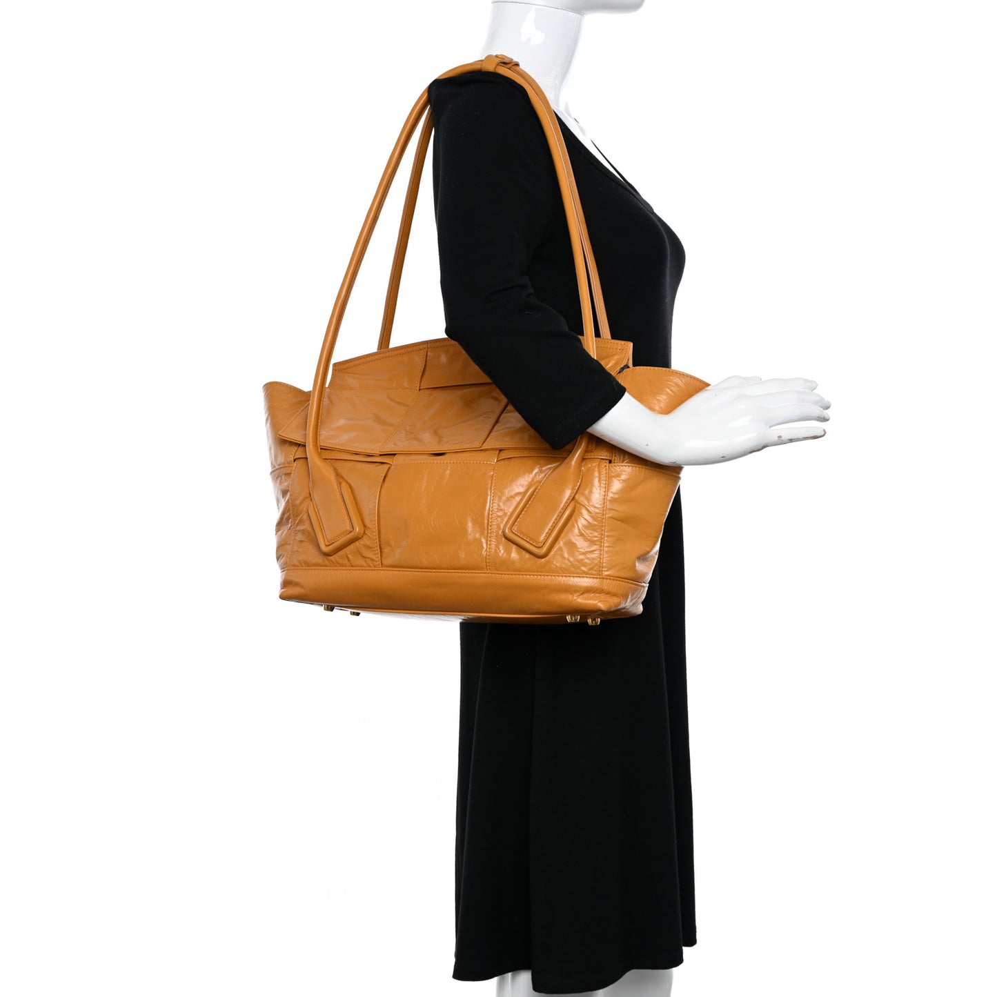 Paper Calfskin Maxi Intrecciato Medium Arco Slouch Yellow