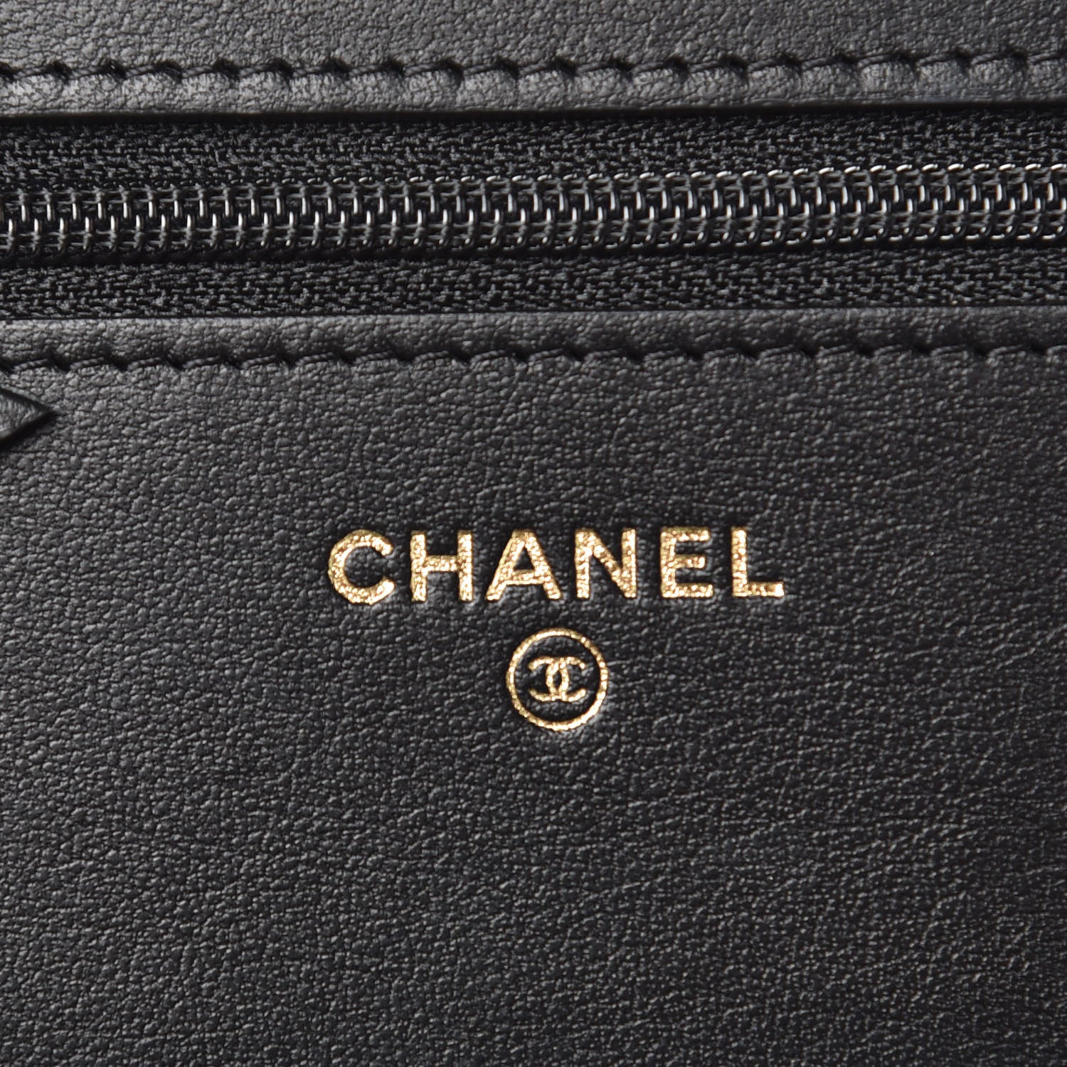 Chanel Calfskin Crocodile Embossed Graffiti 2.55 Cocodile Reissue Wallet On Chain WOC Black Gold 6 of 13