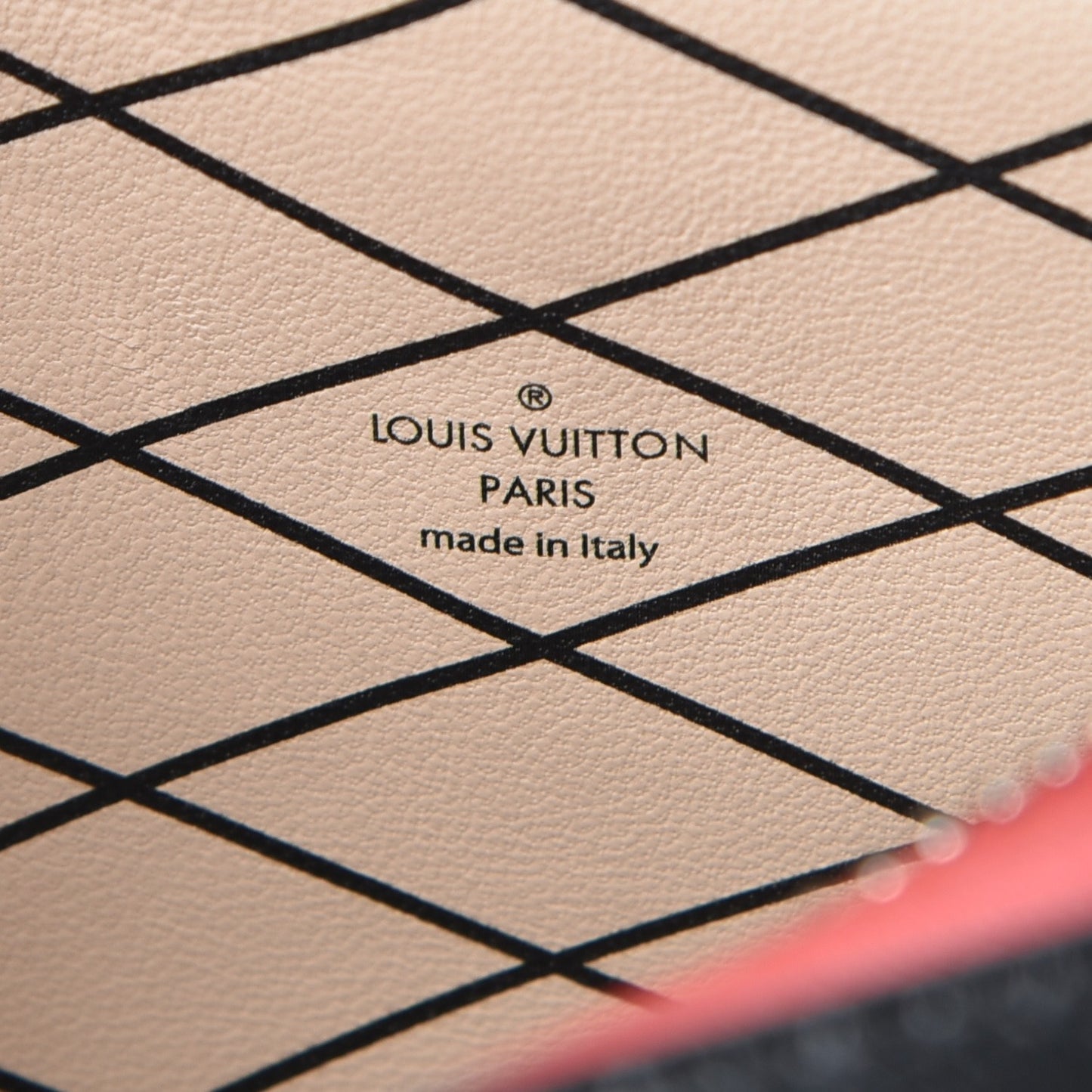 Calfskin Petite Malle Soft MM Rouge