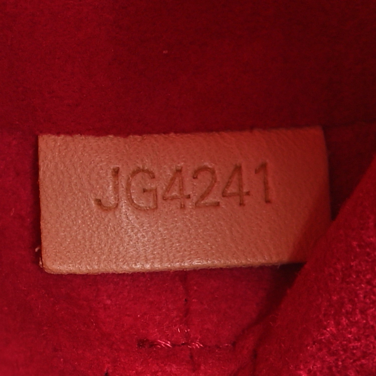 Louis Vuitton Monogram 2021 Christmas Animation Hollywood Elizabeth Pencil Pouch Coquelicot 6 of 10