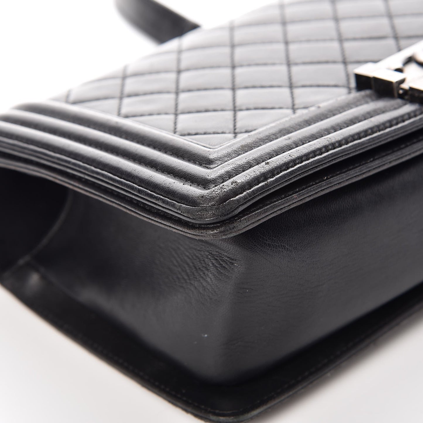 Lambskin Quilted Medium Boy Flap Black