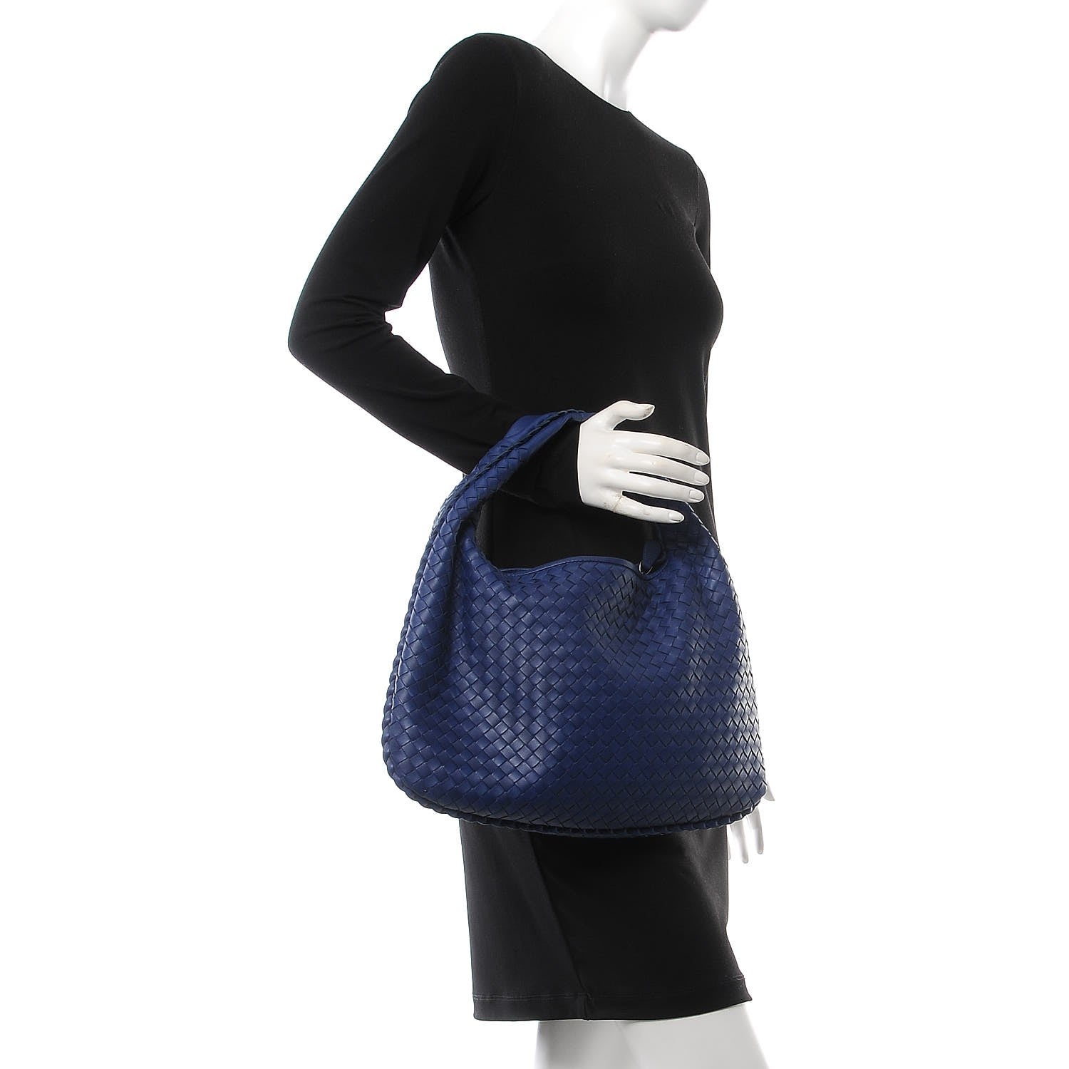 Bottega Veneta Nappa Intrecciato Medium Veneta Hobo Sapphire 2 of 8