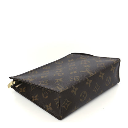 Louis Vuitton Monogram Toiletry Pouch 19 4 of 9