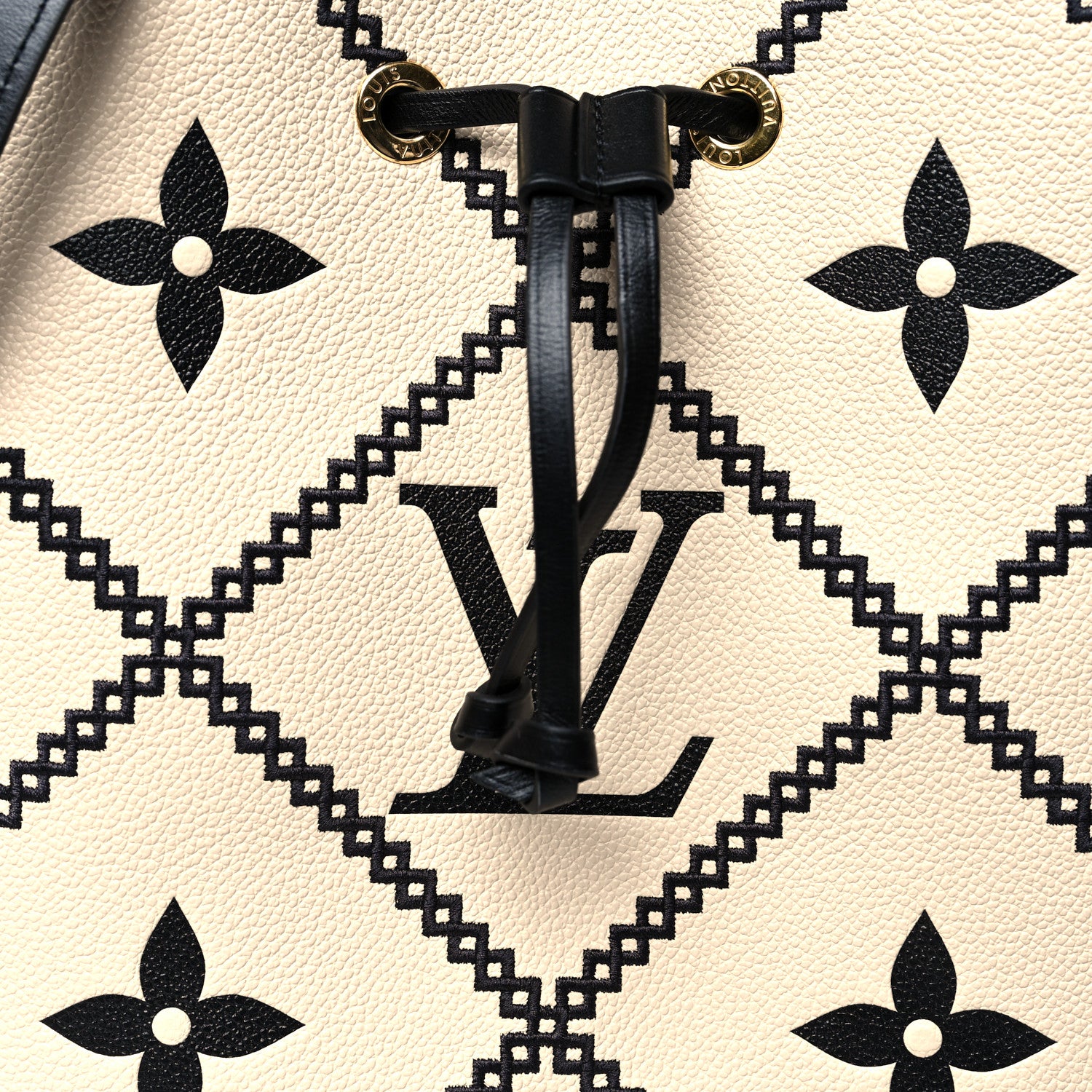 Louis Vuitton Empreinte Monogram Giant Broderies Neonoe MM Cream Black 7 of 9