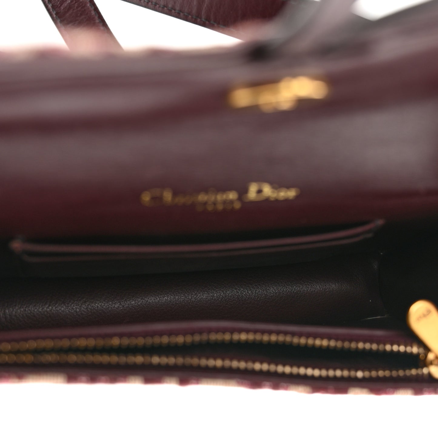 Oblique Saddle Belt Bag Bordeaux