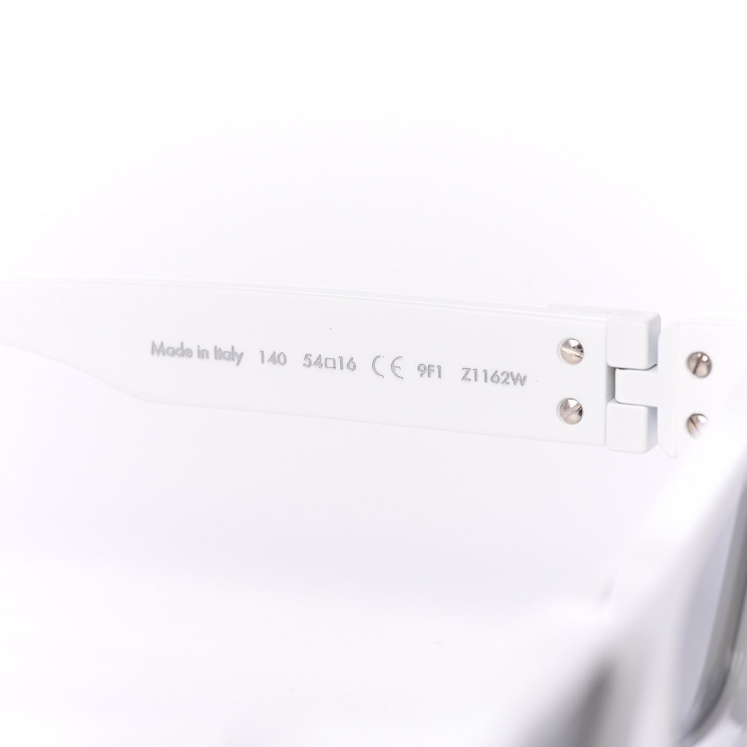 Louis Vuitton Acetate Skepitcals Z1162W Sunglasses White 5 of 7