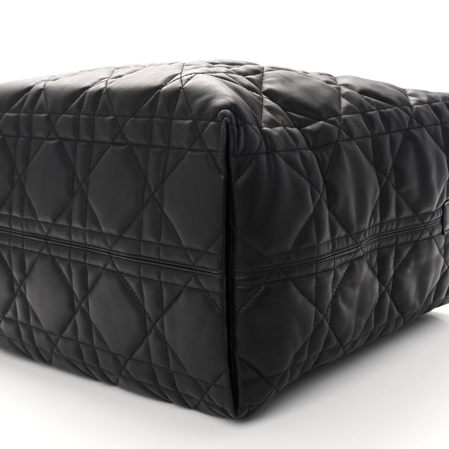 Calfskin Macrocannage Large Toujours Black