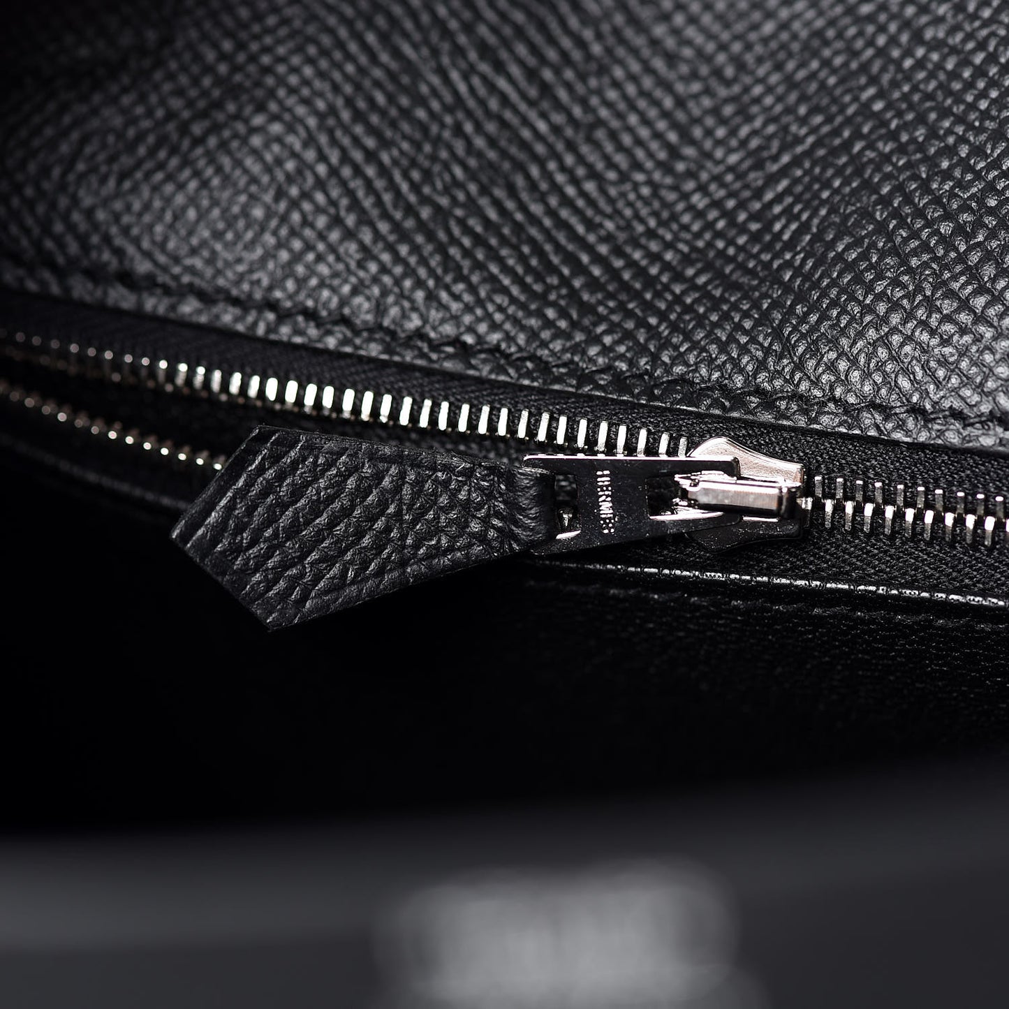 Epsom Kelly Sellier 32 Black