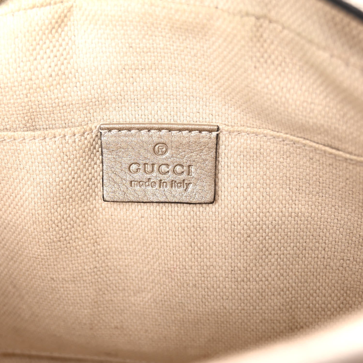 Gucci Metallic Pebbled Calfskin Small Soho Disco Bag Golden Beige 6 of 10