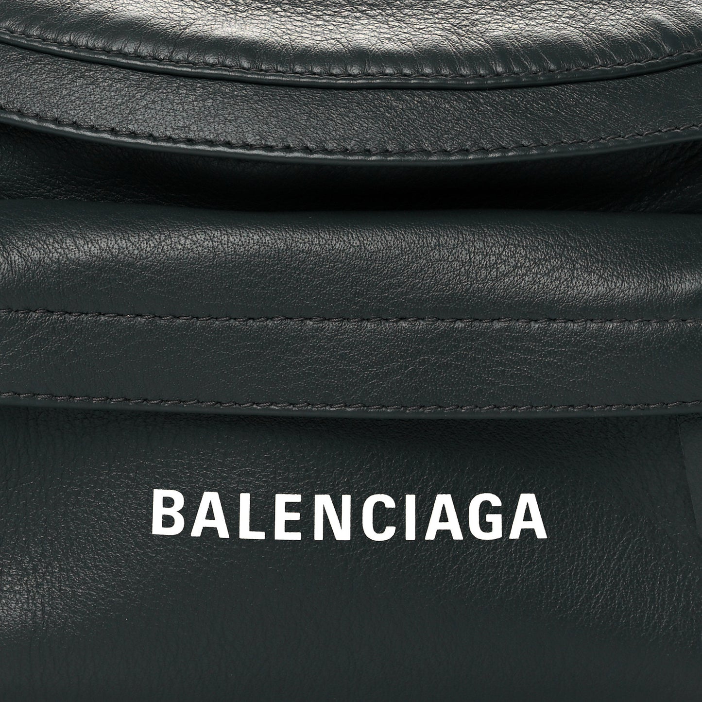 Smooth Calfskin Logo Large Everyday Beltpack Dark Grey White