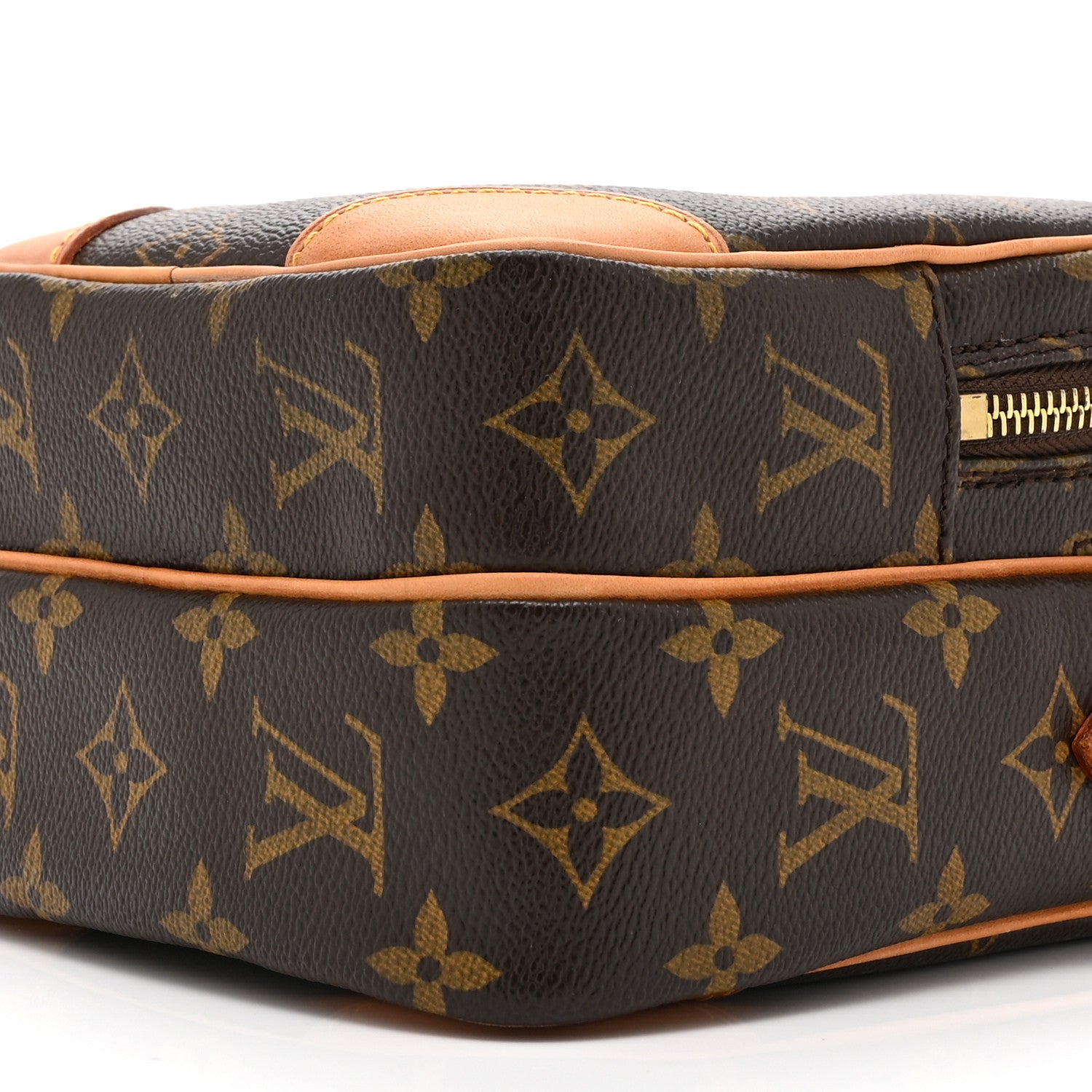 Louis Vuitton Monogram Amazone 1886810 – FASHIONPHILE
