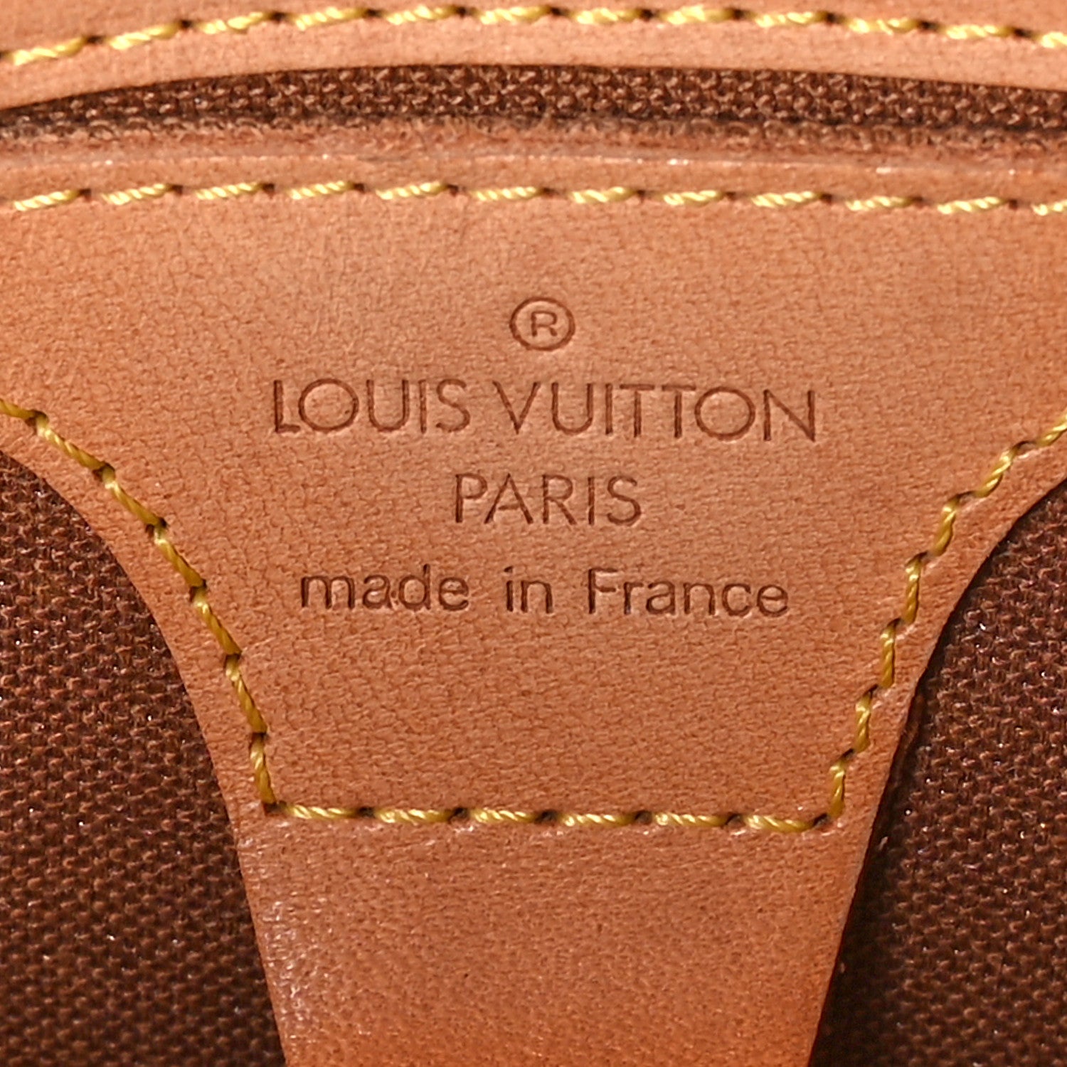 Louis Vuitton Monogram Ellipse MM 6 of 11
