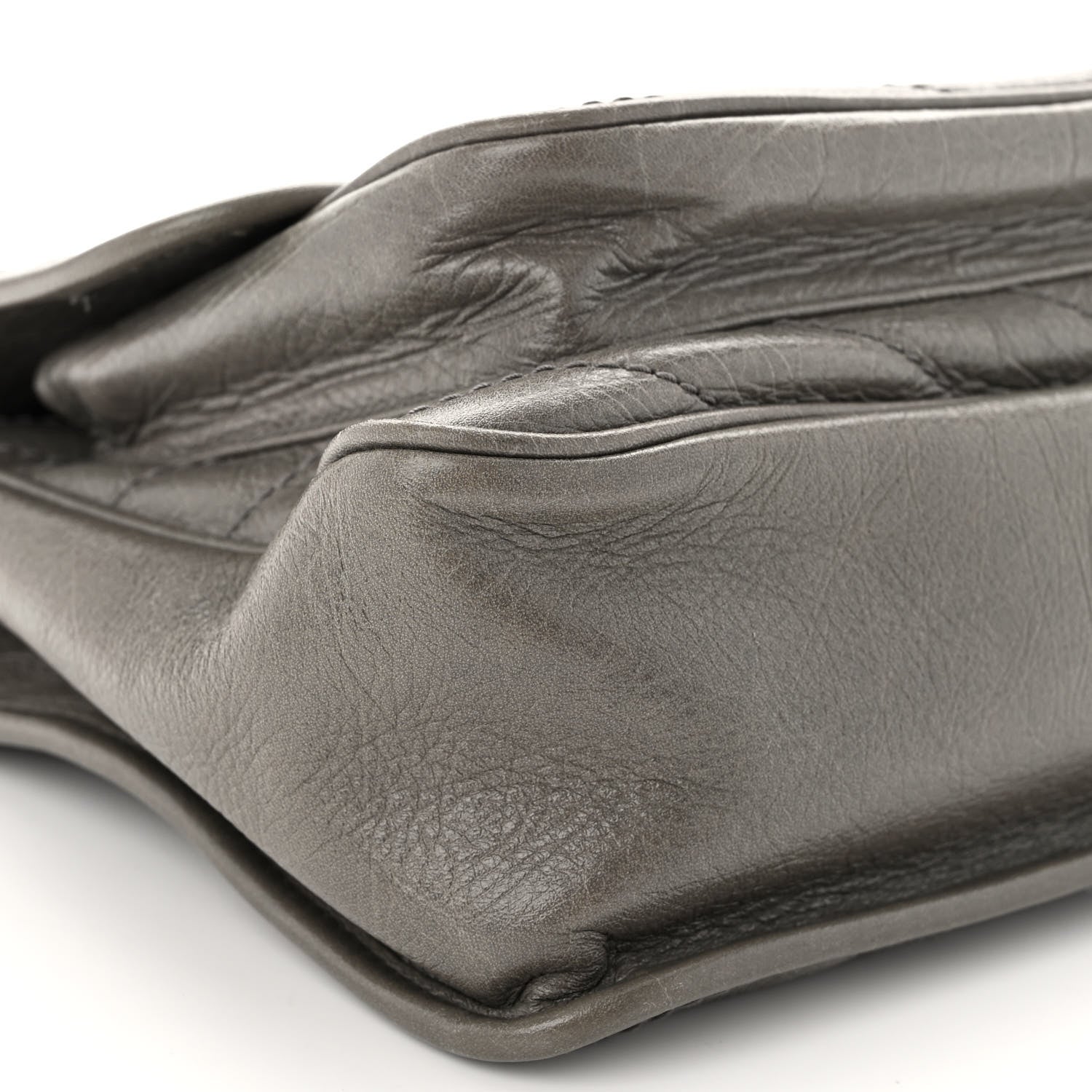 Saint Laurent Crinkled Calfskin Matelasse Monogram Medium Niki Chain Satchel Fog 8 of 9