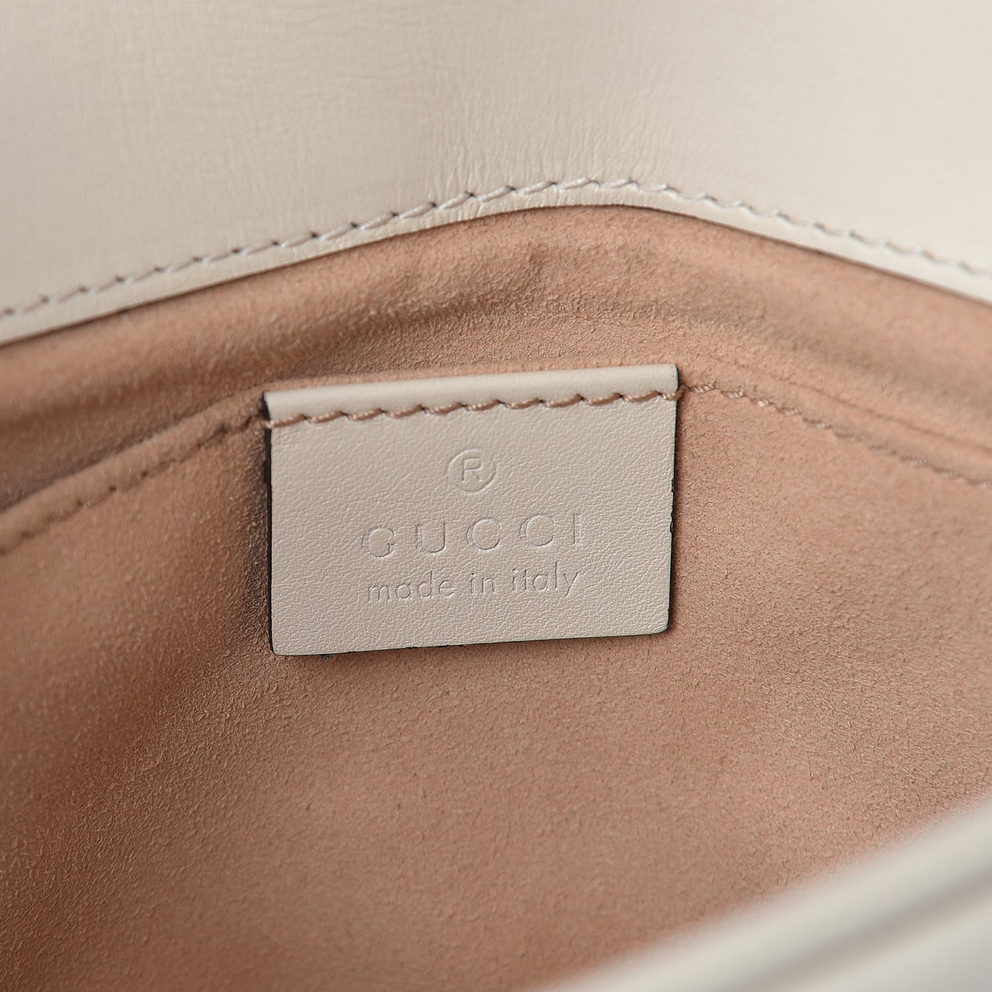 Calfskin Matelasse Pearly GG Marmont Chain Belt Bag Mystic White