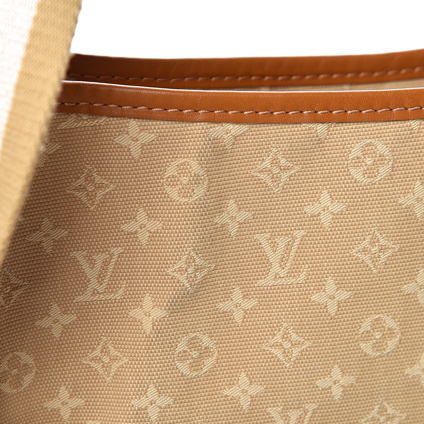 Mini Monogram Besace Mary Kate Beige