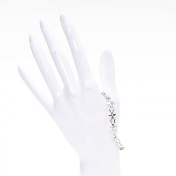Louis Vuitton 18k White Gold Quatrefoil Bracelet M 2 of 3