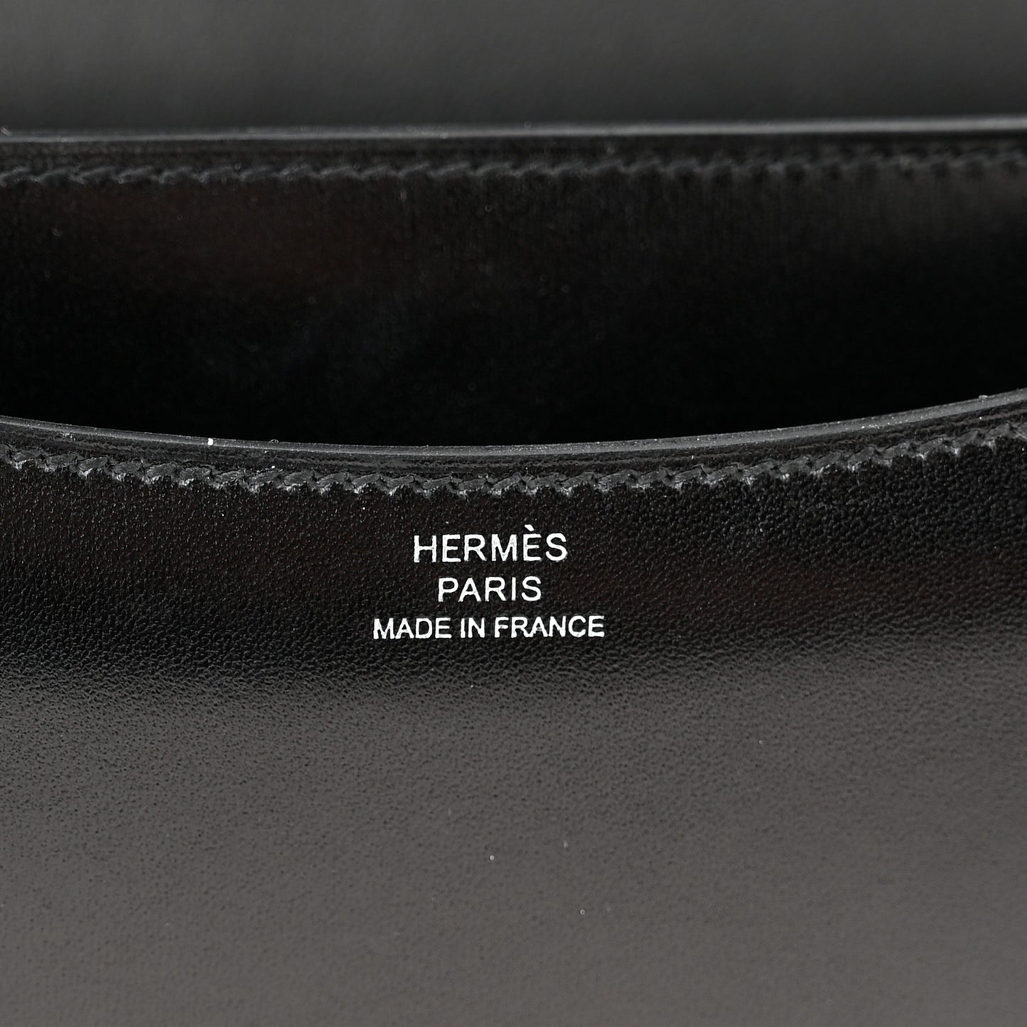 Box Constance 18 Black