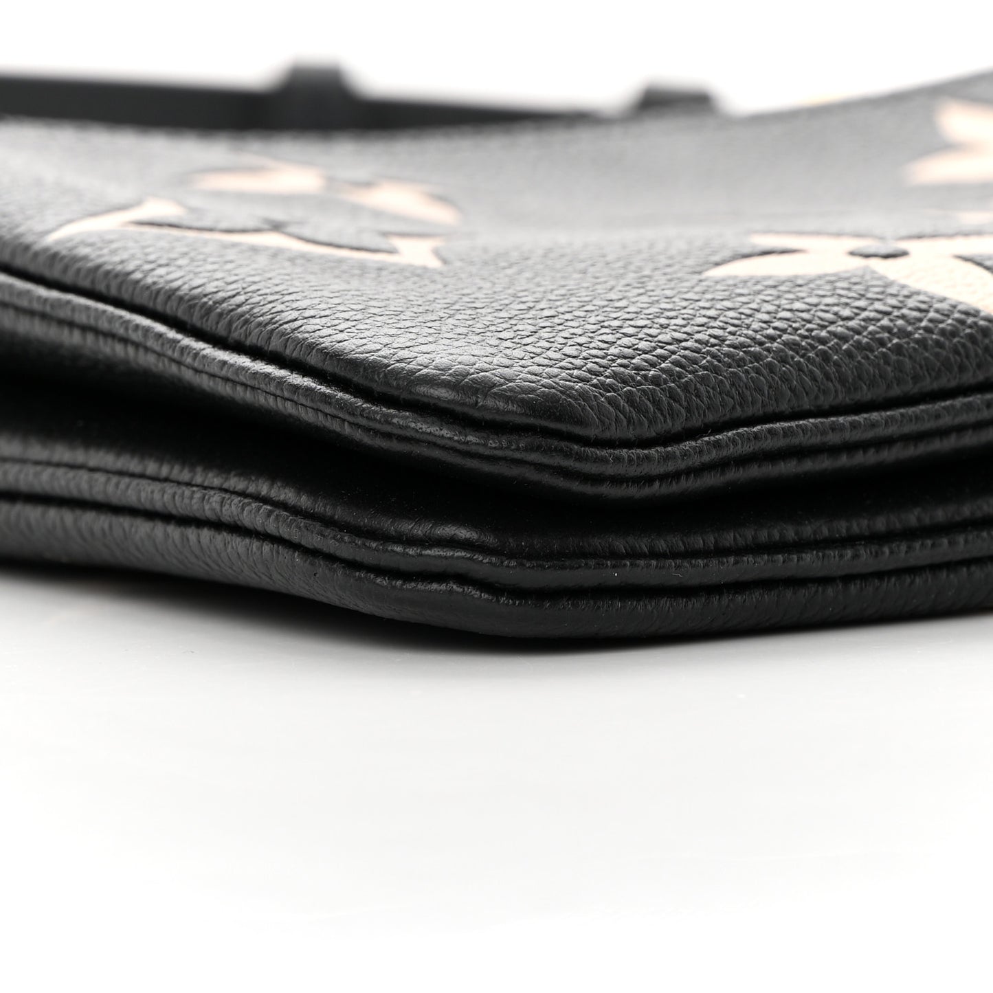 Empreinte Monogram Giant Double Zip Pochette Black Cream