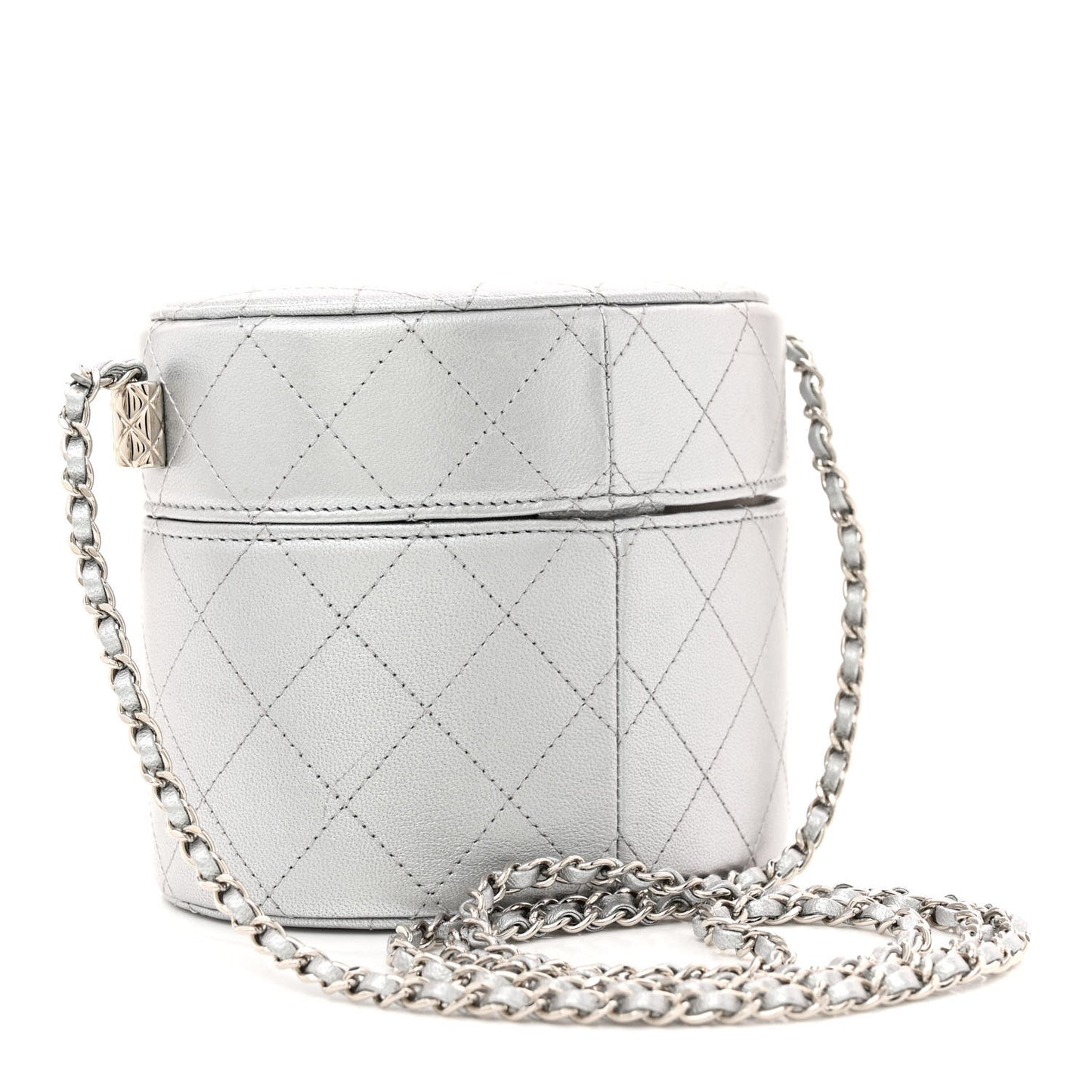 Metallic Lambskin Quilted Round Vanity Case With Chain Silver