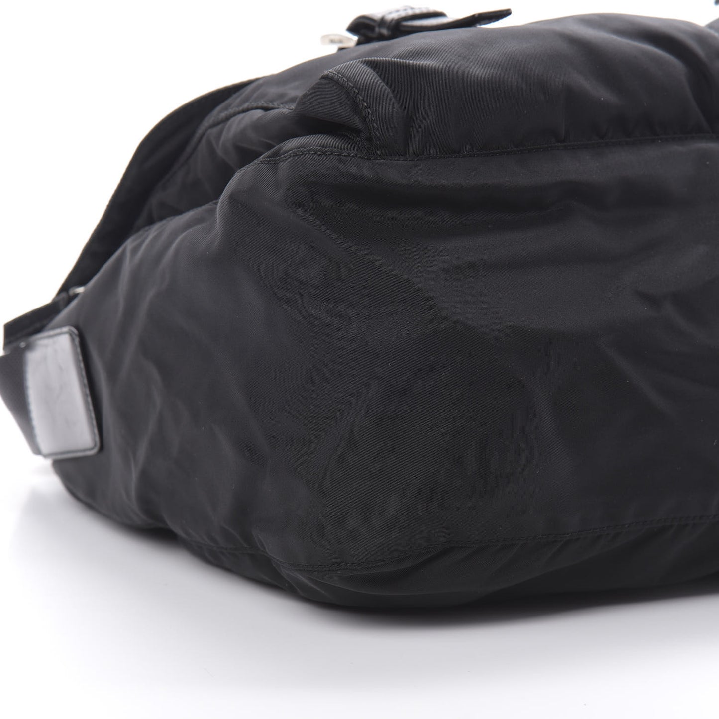 Nylon Vela Messenger Bag Black