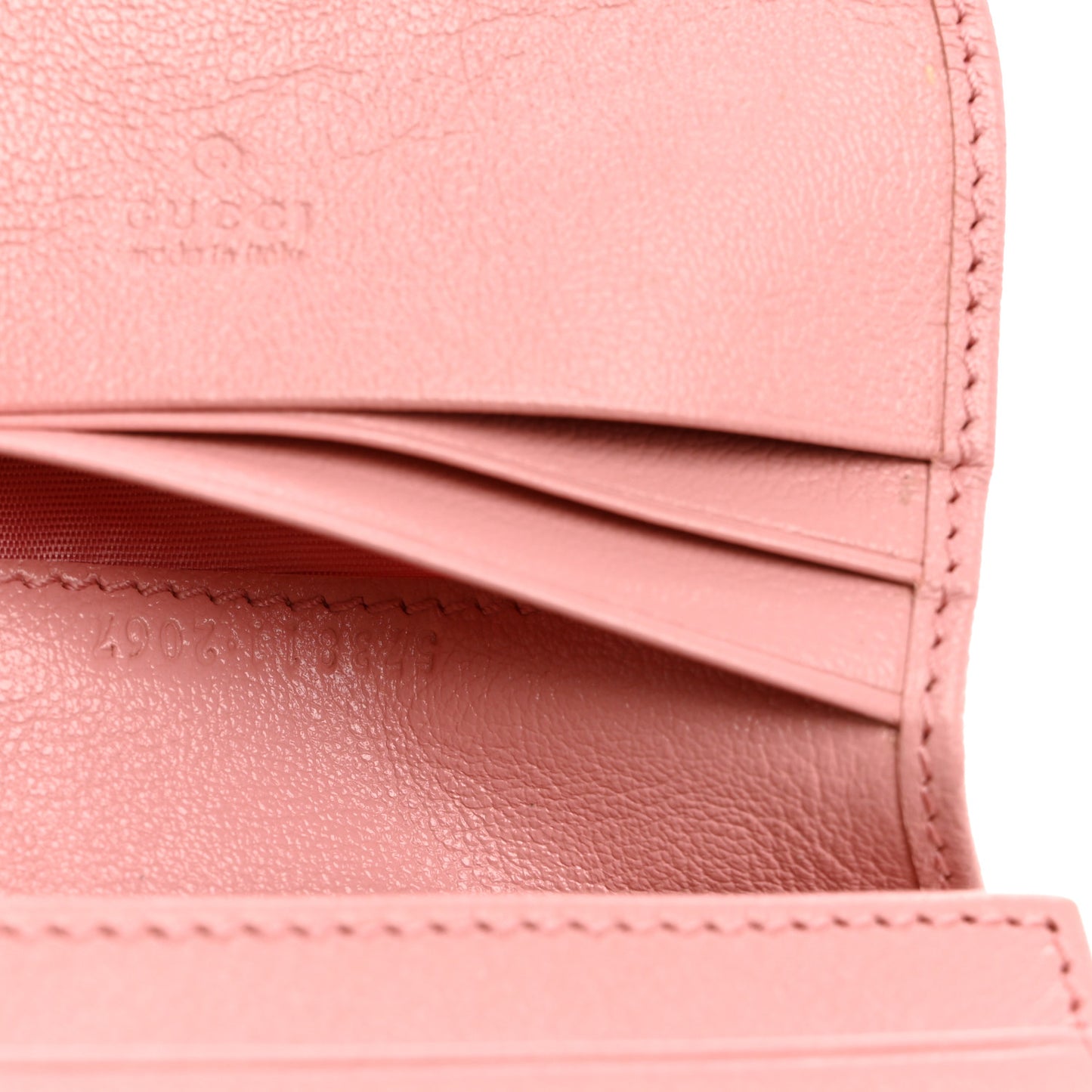 Azalea Calfskin Enamel Matelasse Diagonal Torchon GG Marmont Card Case New Cherry Red Wild Rose